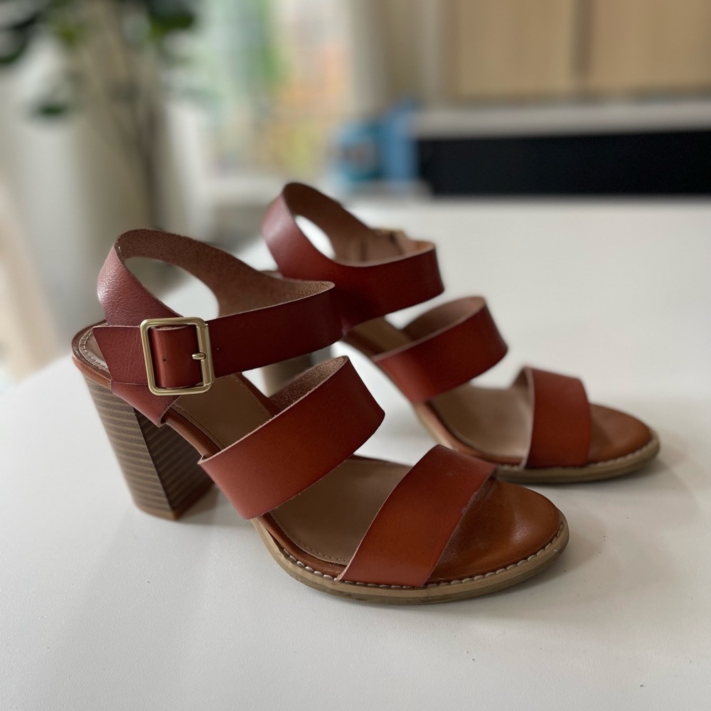 Brown chunky heel